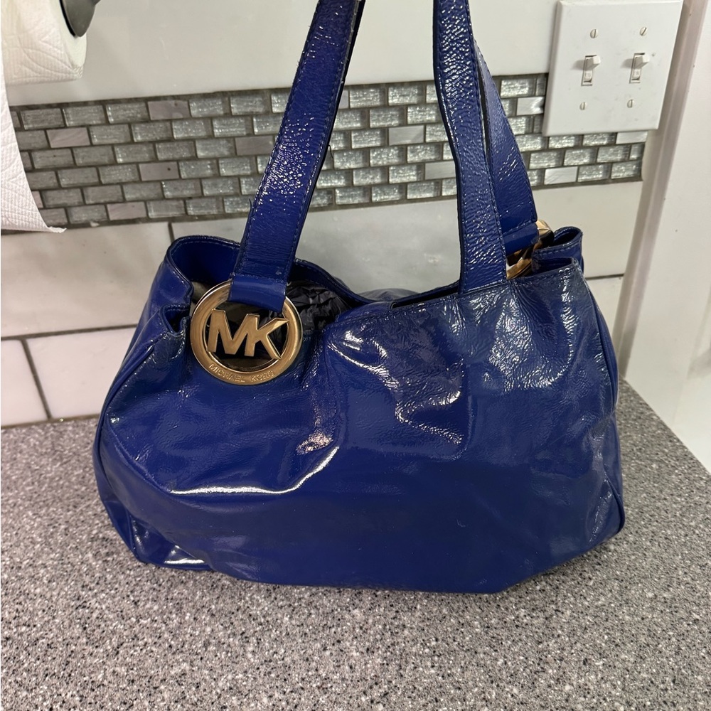 Michael Kors Shiny Blue Shoulder Bag with Gold Accent - Picture 3 of 10